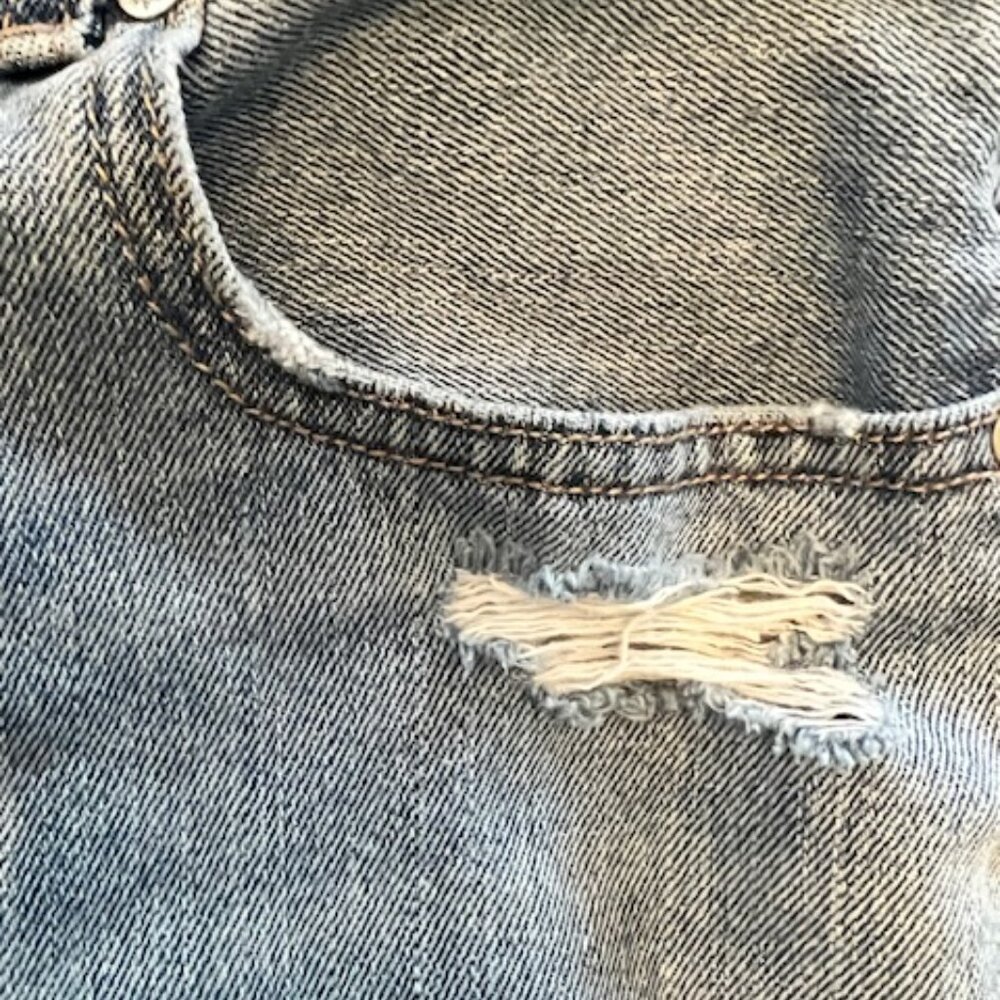 American Eagle Outfitters ripped mom jeans high waist straight leg - Picture 10 of 12
